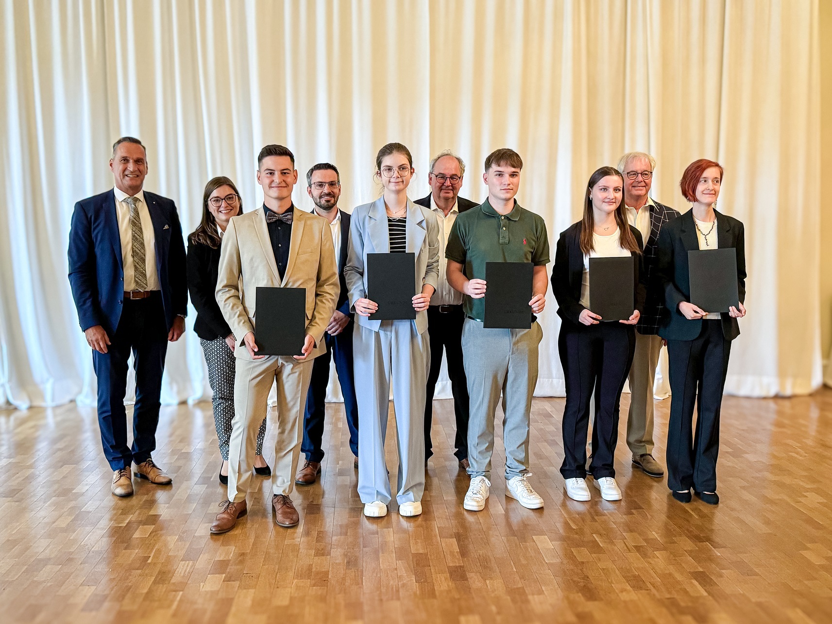 Das Foto zeigt die diesjährigen Preisträger des Bernard Clemens Förderpreises.