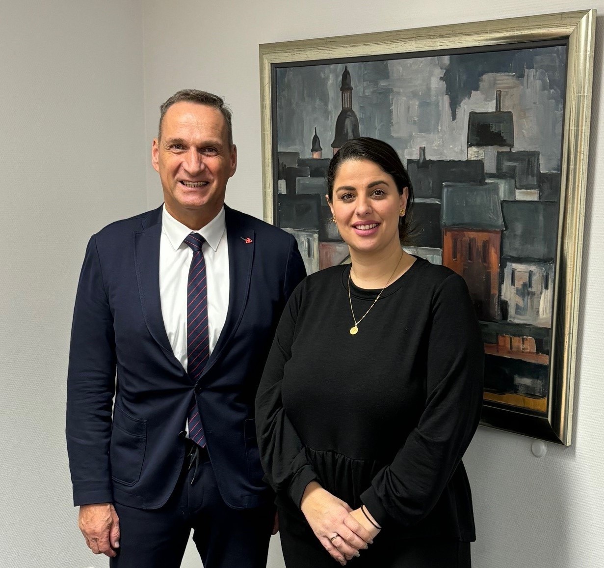 Bürgermeister Joachim Rodenkirch begrüßte Frau Ntafopoulou, sicherte ihr die Unterstützung durch Stadtverwaltung Wittlich zu und freut sich auf eine gute Zusammenarbeit. 