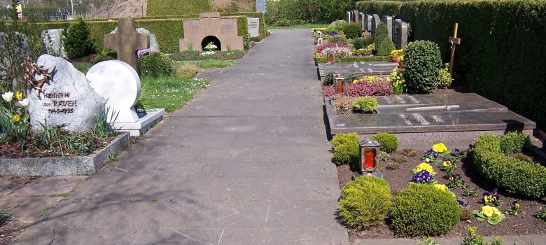 Friedhof Bombogen