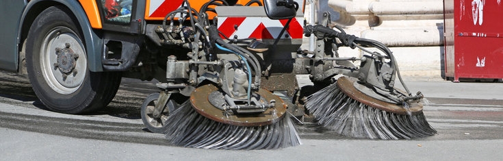 Kehrmaschine im Einsatz