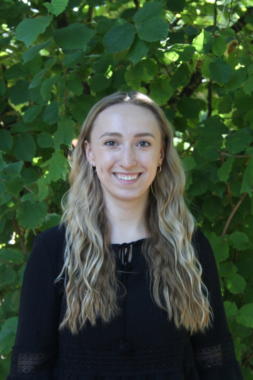 Team Kita Bombogen Das Bild zeigt die päd. Fachkraft Cora Schwarz