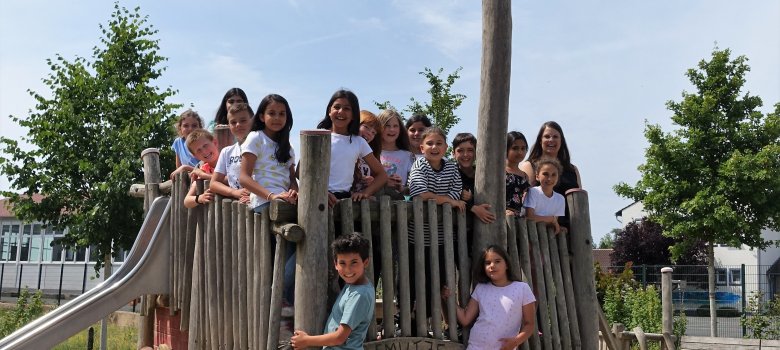 die Waschbärenklasse Sie sehen die Kinder der Waschbärenklasse