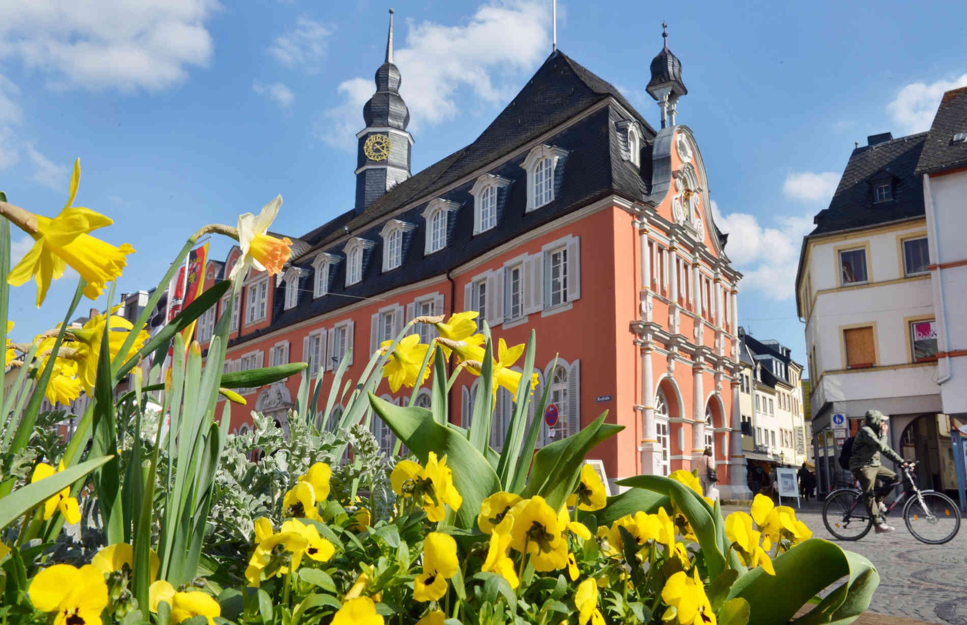 Frühling vor dem Alten Rathaus in Wittlich