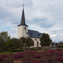 Pfarrgarten mit Kirche, Greimerath