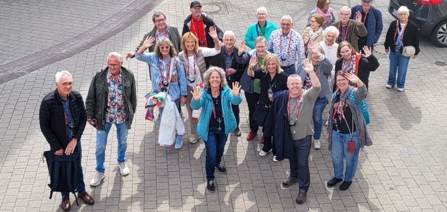 Gruppenbild kulinarischer Weinspaziergang Gruppenbild kulinarischer Weinspaziergang