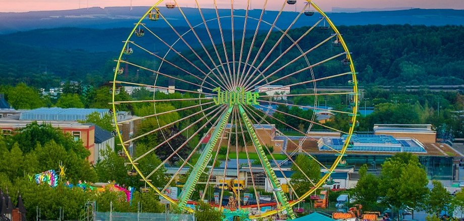 Riesenrad Säubrennerkirmes