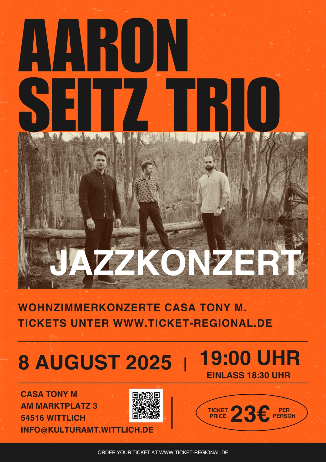 Aaron SEitz Trio - 1